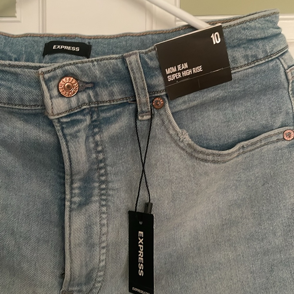 Express Jean - Picture 2 of 2